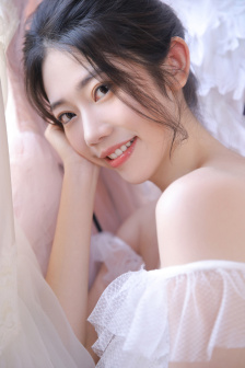 啄木鸟女超人